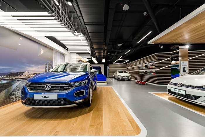 大眾之家銷(xiāo)售展廳裝修效果圖