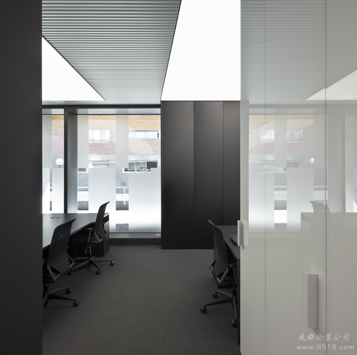 成都辦公室裝修哪家好？辦公室裝修應該注意什么？